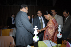 CM_VR_RANA_2007-142