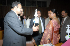 CM_VR_RANA_2007-143