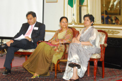 CM_VR_RANA_2007-238